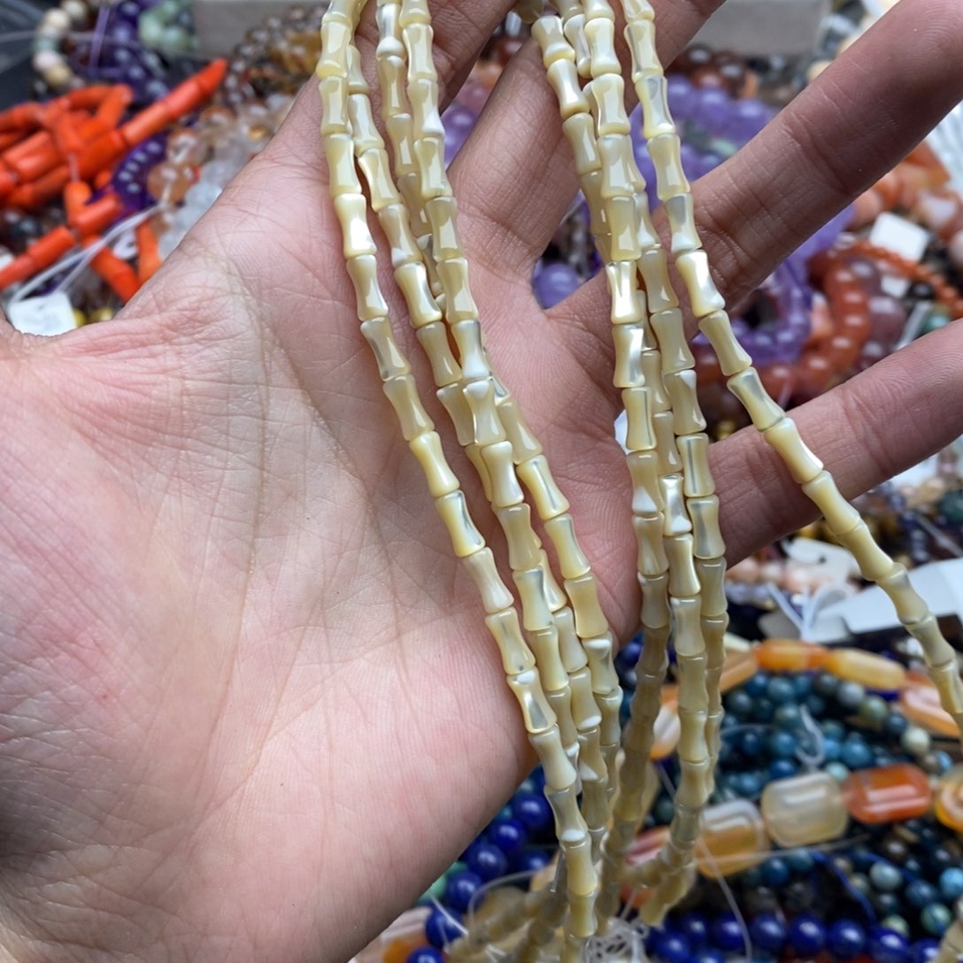 玛瑙/玉髓未镶嵌珠宝半成品一条纯天然4×8老鱼骨竹节