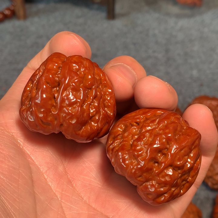 文玩核桃把件刘**g蛤蟆头1.38