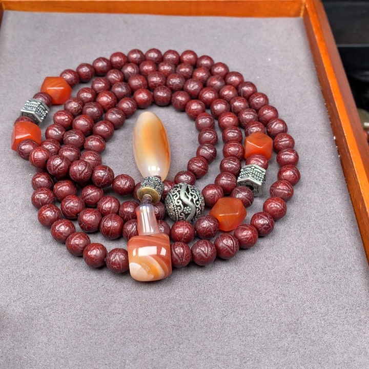 猴头核桃吊坠阿**房猴头