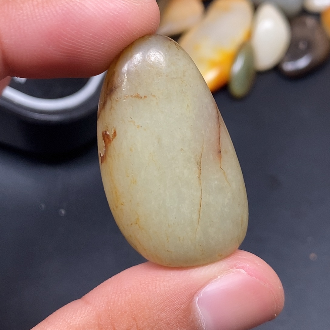 和田玉（糖玉）未镶嵌挂件