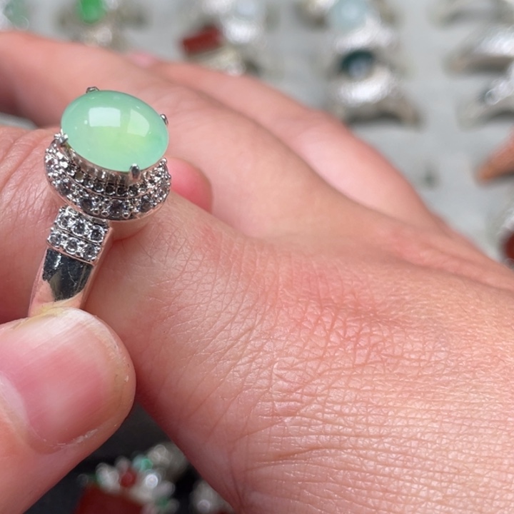 翡翠未镶嵌戒指缅甸天然