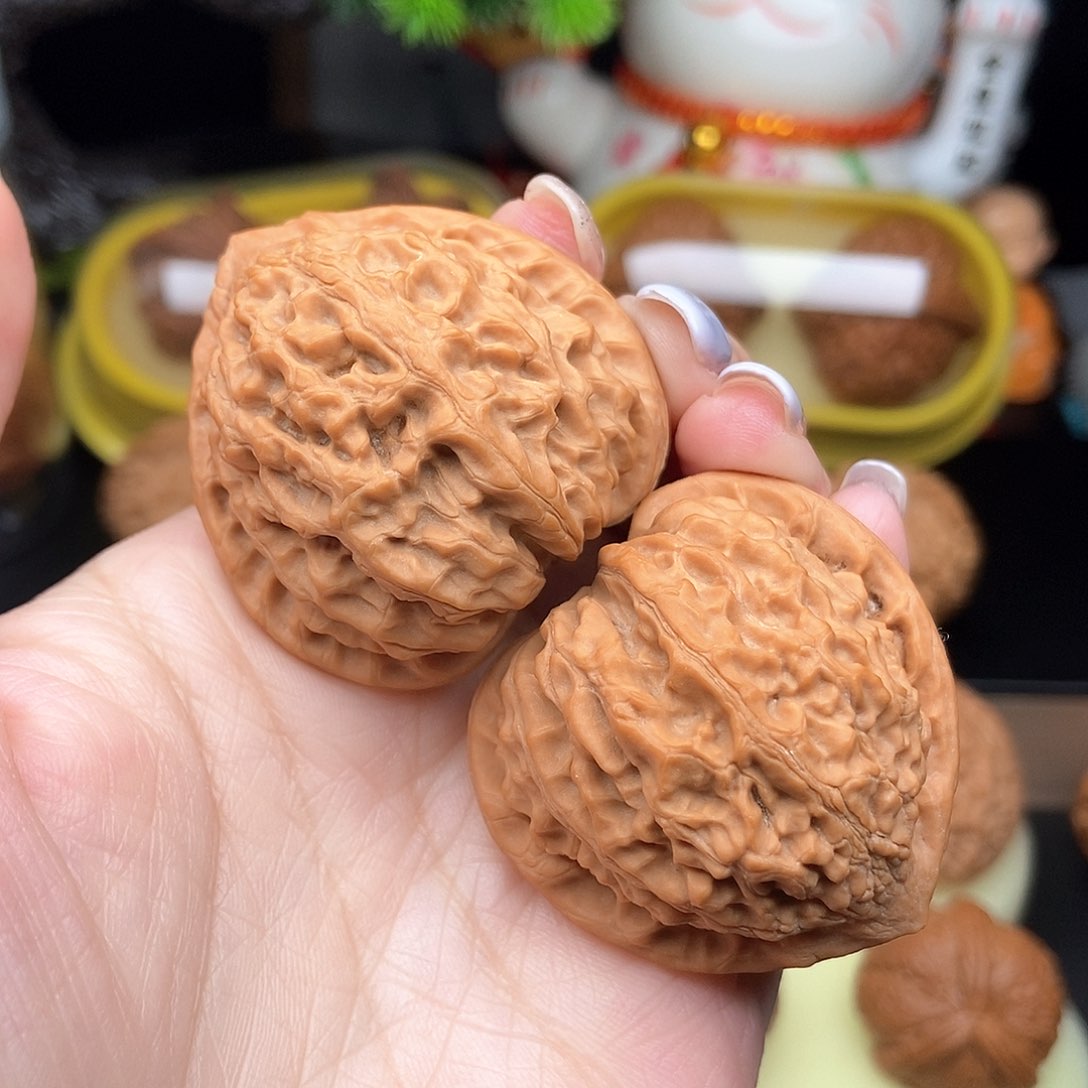 文玩核桃吊坠41全品金牛