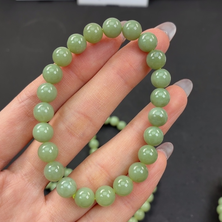 未镶嵌手镯和田玉卡7.8