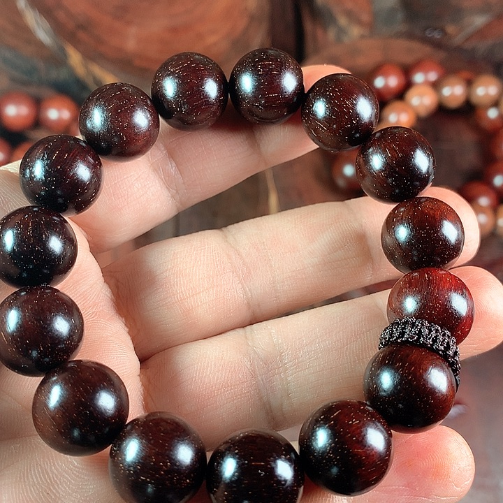 檀香紫檀（小叶紫檀）不****春