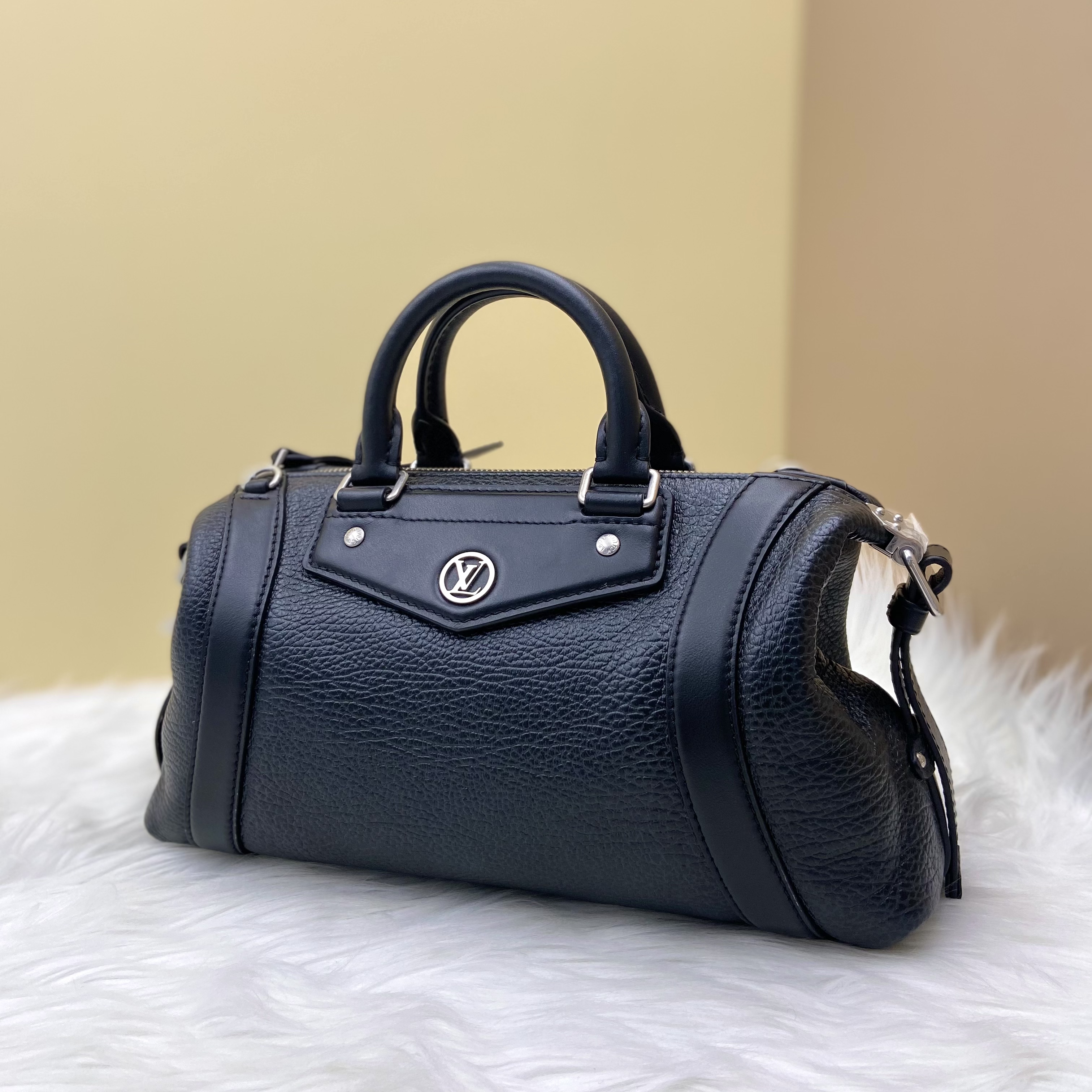 未使用 LouisVuitton/路易威登 闲置新 LV BIKER PM机车 小号黑色