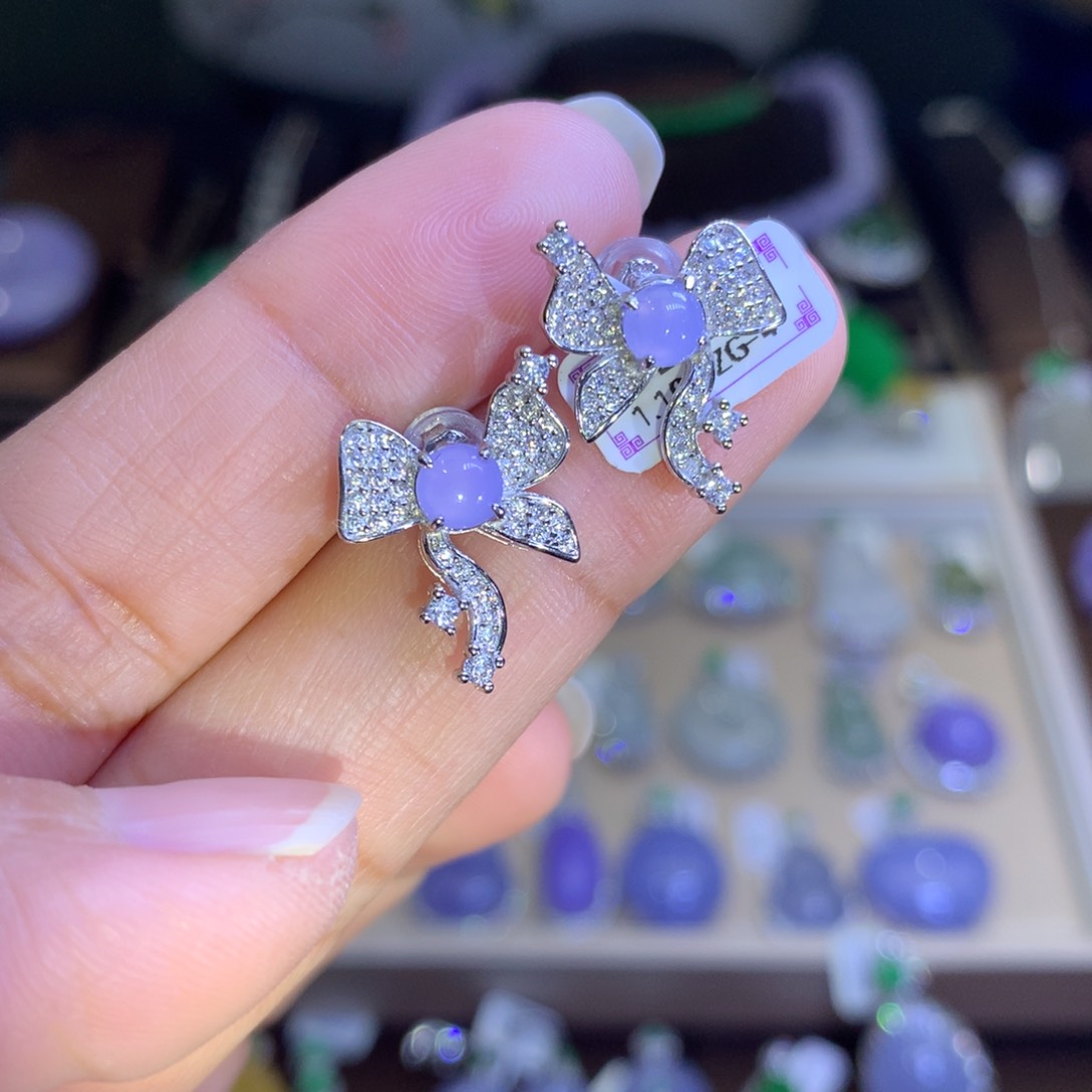 翡翠颈饰银S925镶嵌翡翠