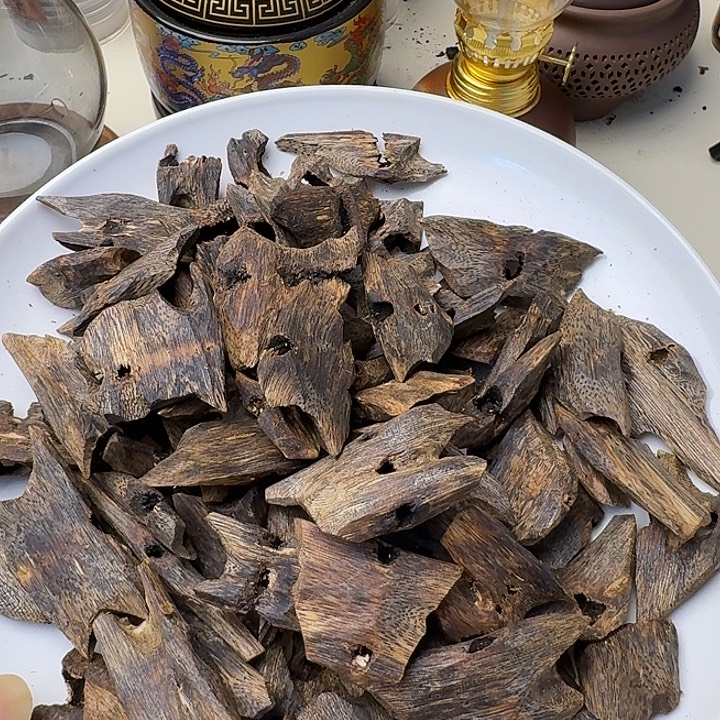 沉香沉香碎屑陆河高端淳化块料20克