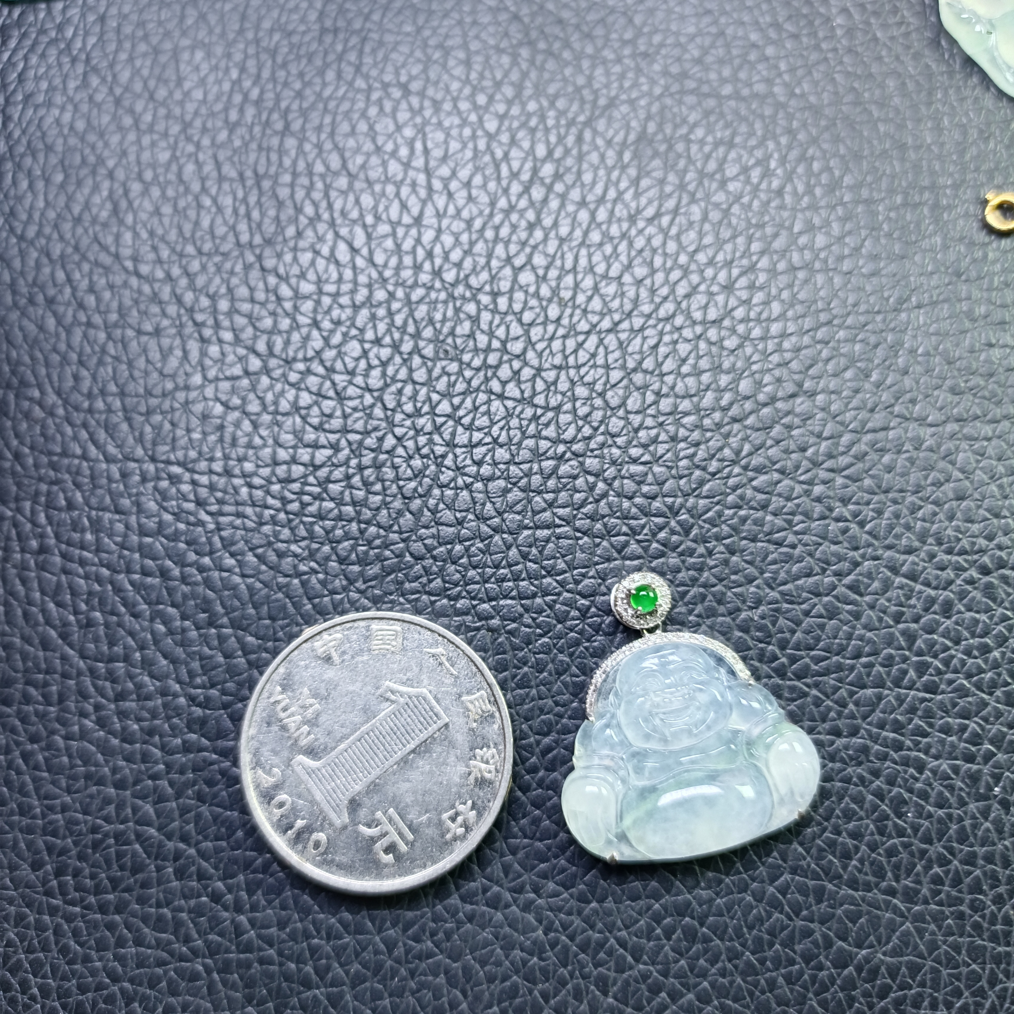 18k金镶嵌翡翠A货冰种佛公