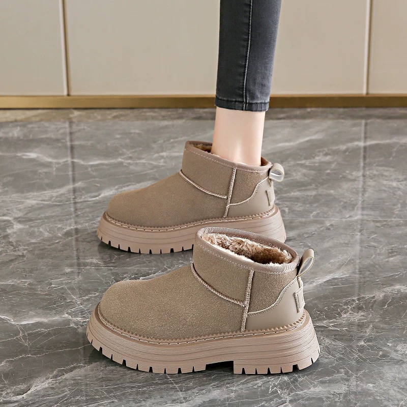 【雪地靴】女士英伦风经典靴子雪地靴Y723