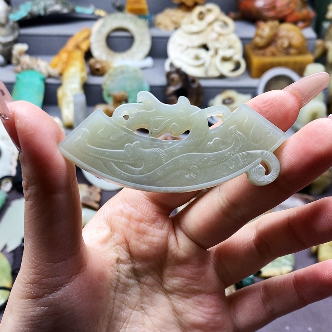 和田玉未镶嵌挂件