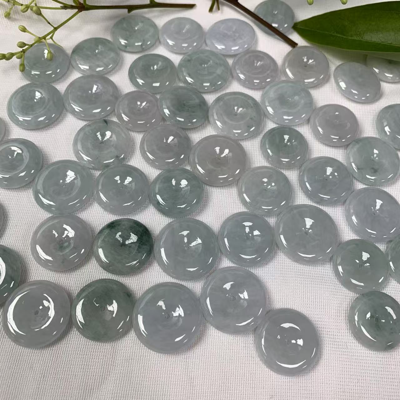 缅甸天然A货翡翠糯种简单平安无事平安扣玉坠-多样性发货有微瑕