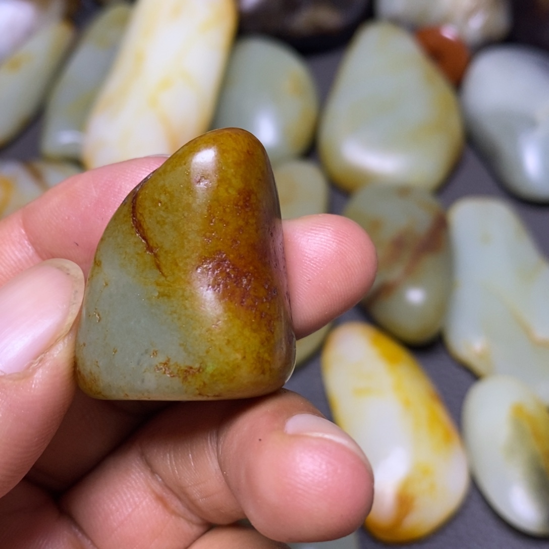 未镶嵌和田玉挂件