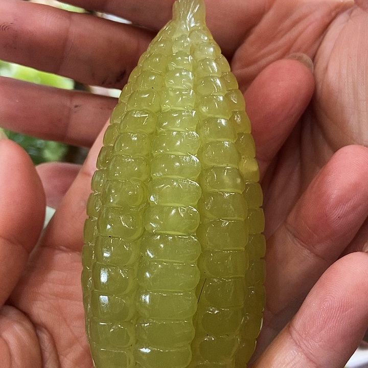 祜***休岫玉合金珠宝奇石