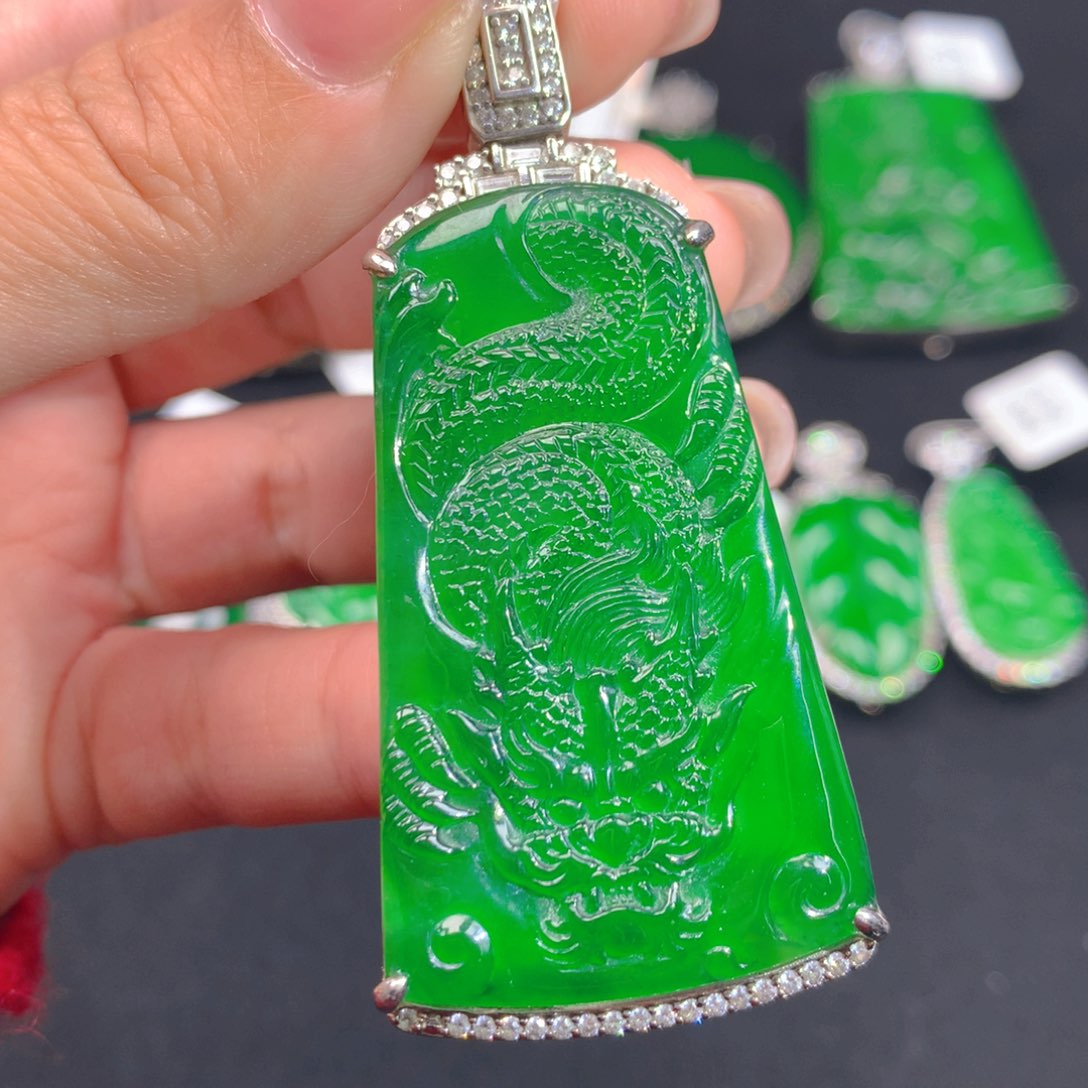 翡翠颈饰银S925镶嵌11111111