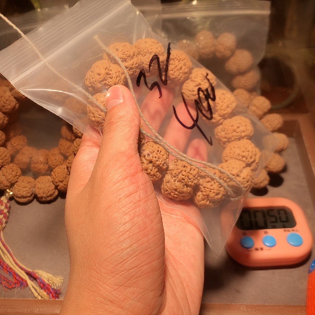 金刚菩提手串爱**K32。       