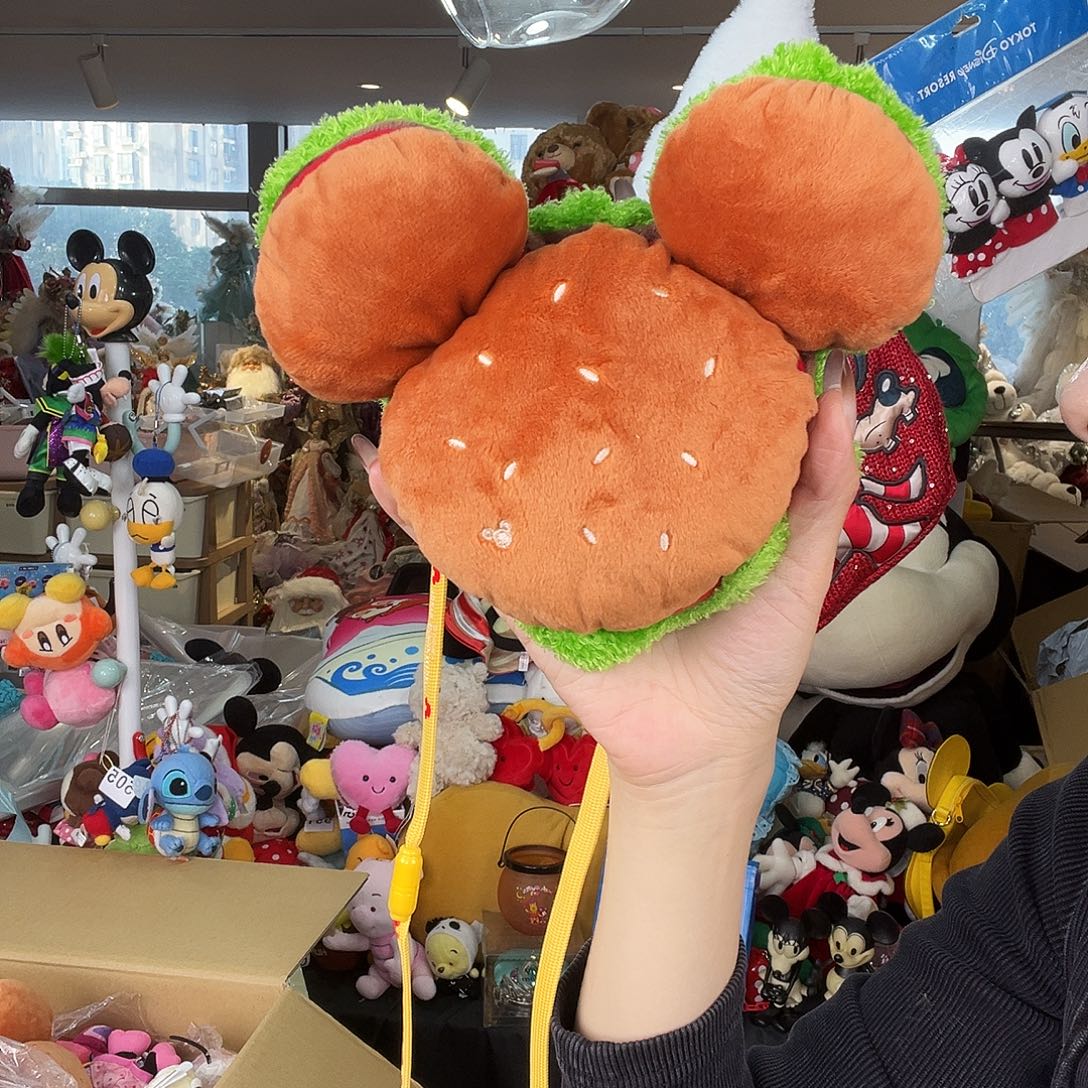 毛绒46号米奇汉堡包包