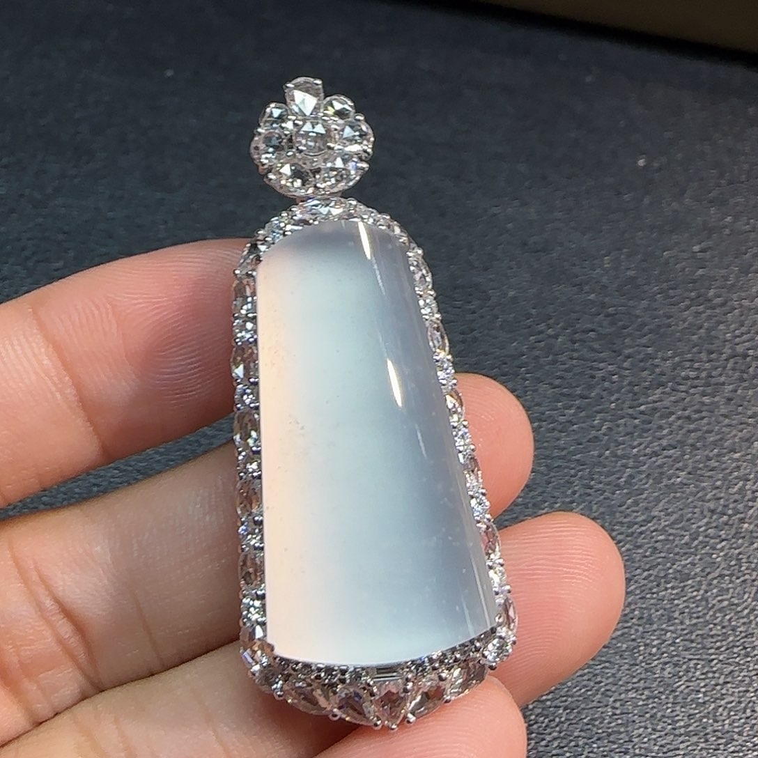 翡翠18K金镶嵌吊坠(不含链)无事牌