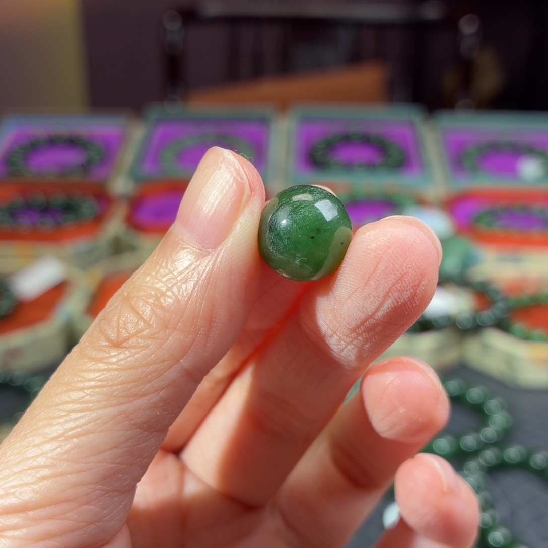 和田玉（碧玉）未镶嵌珠宝半成品