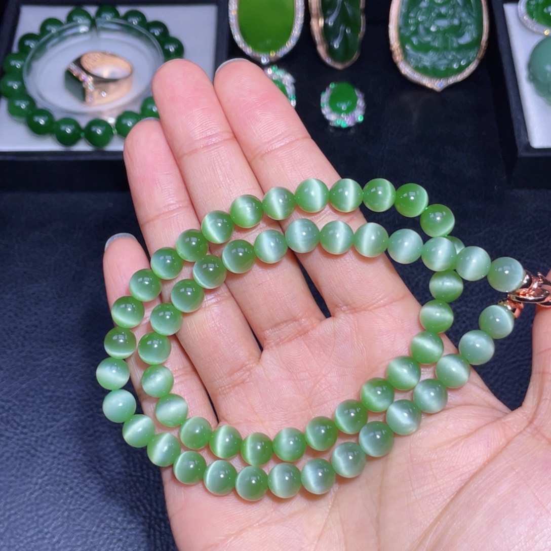 Z***G和田玉未镶嵌挂件