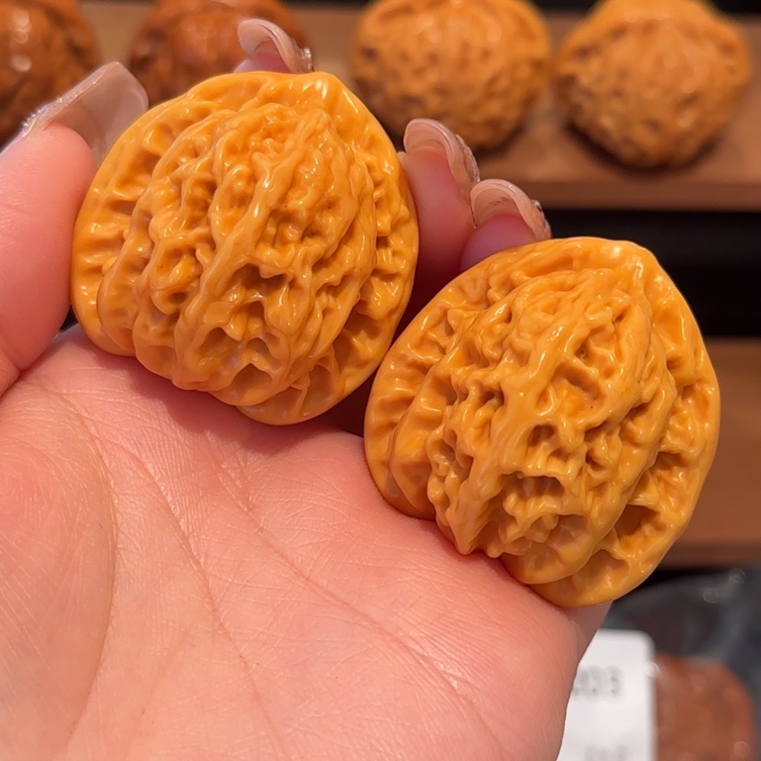 桃核吊坠盘龙虎头39 精品1167