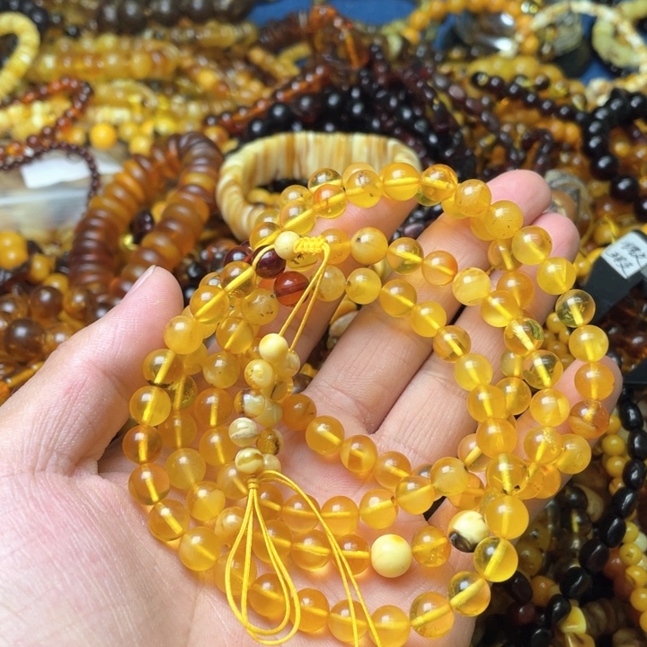 琥珀未镶嵌珠宝奇石