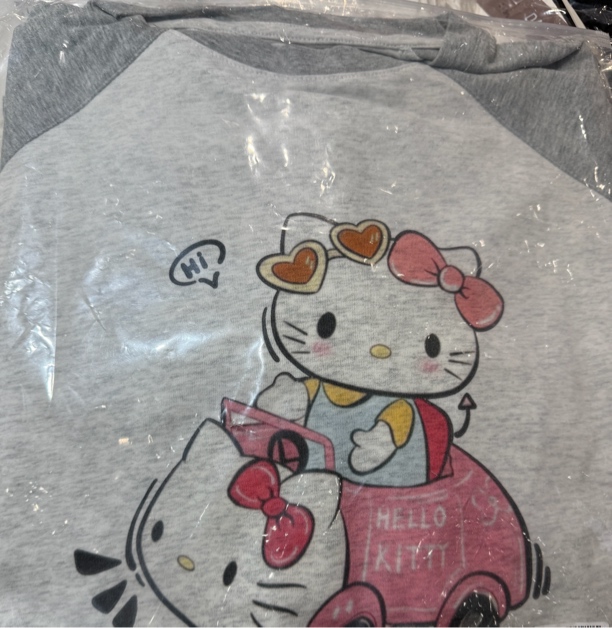 老莫推荐非常好看浅灰长袖