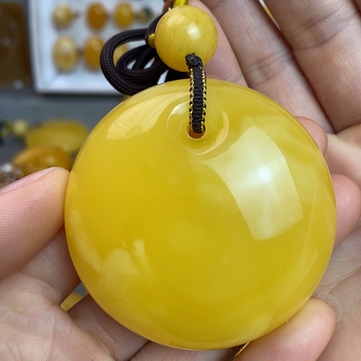 蜜蜡颈饰未镶嵌蜜蜡吊坠