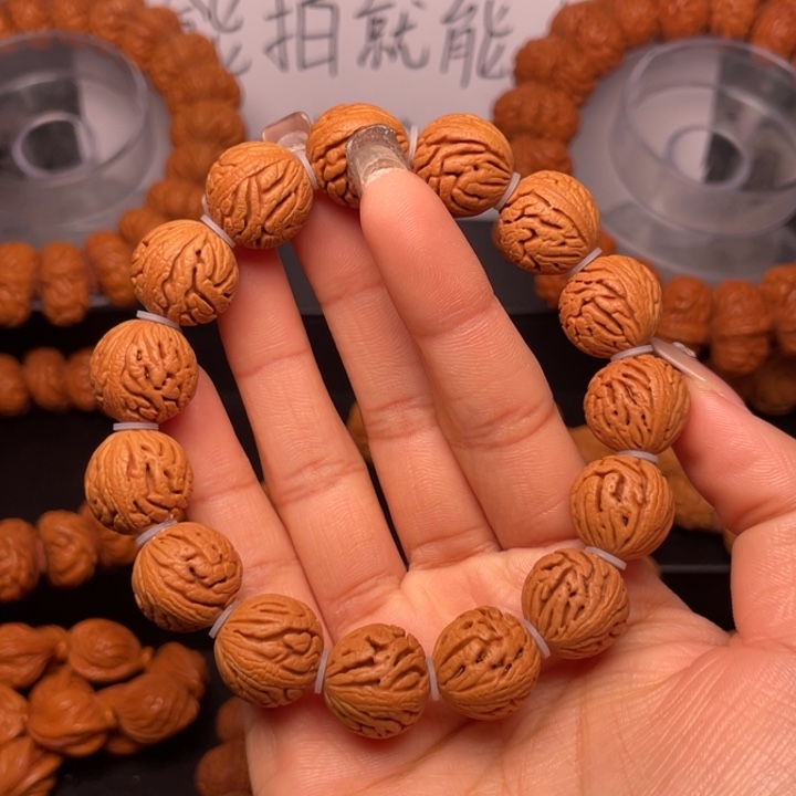 桃核手串包****》16尺寸绣球（47号链接）