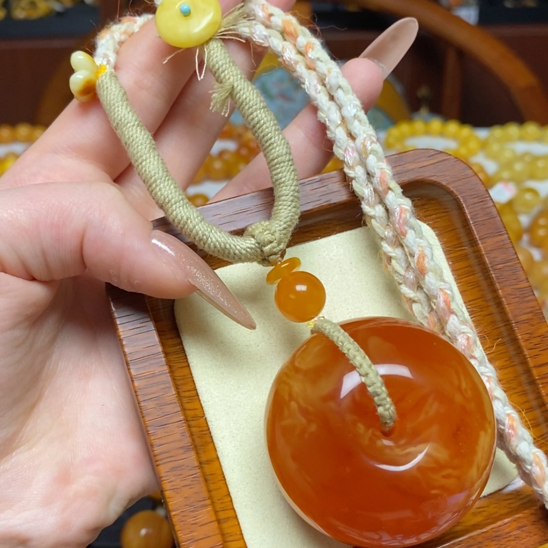 【闪购商品】蜜蜡颈饰未镶嵌项链