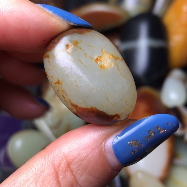 和田玉未镶嵌珠宝奇石