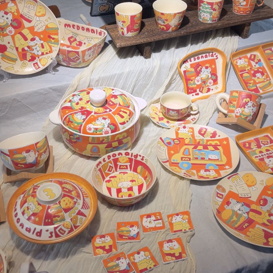 瓷片8814一起逛集市啦