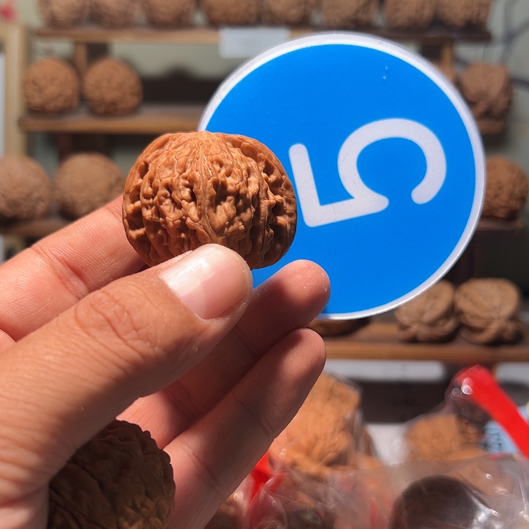 小***心文玩核桃，蓝色005号