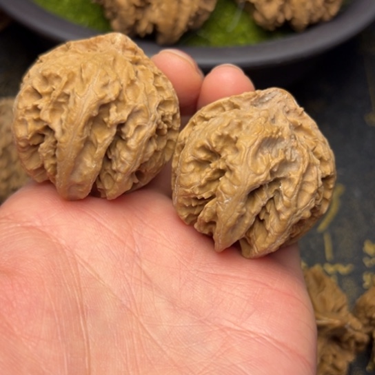 文玩核桃把件虎*秦岭核桃20