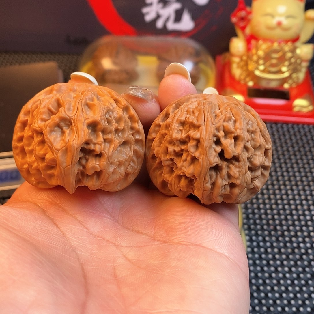 文玩核桃吊坠43➕苹果园43克