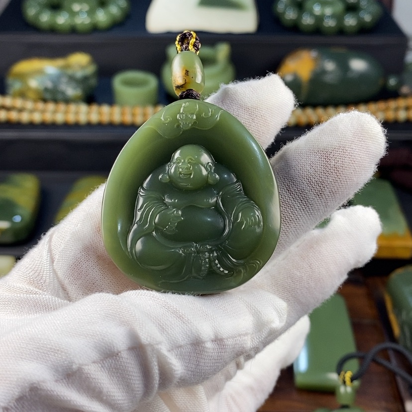 【闪购商品】岫岩河磨玉（透闪石质玉）颈饰未镶嵌