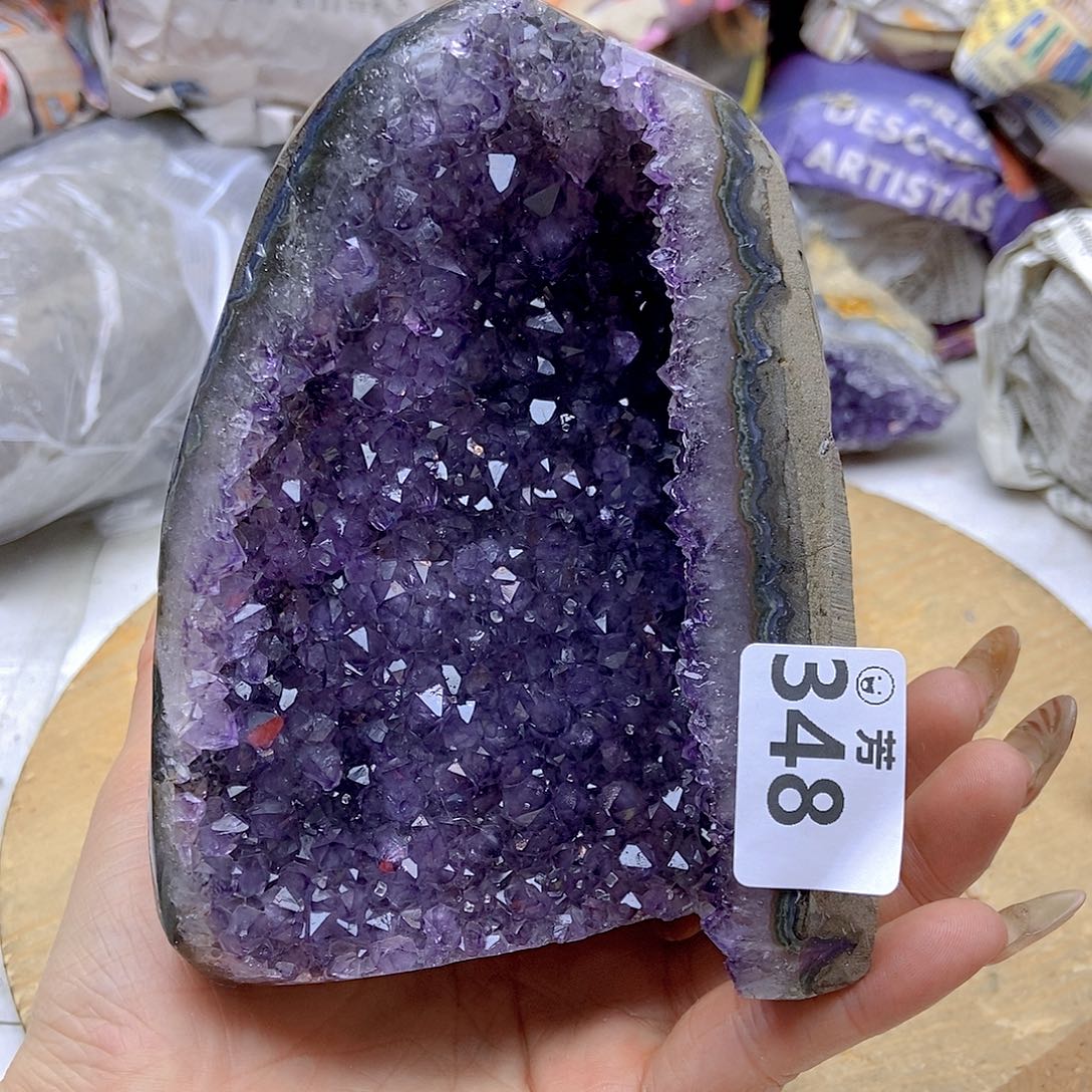 紫晶大型摆件（非配饰）未镶嵌