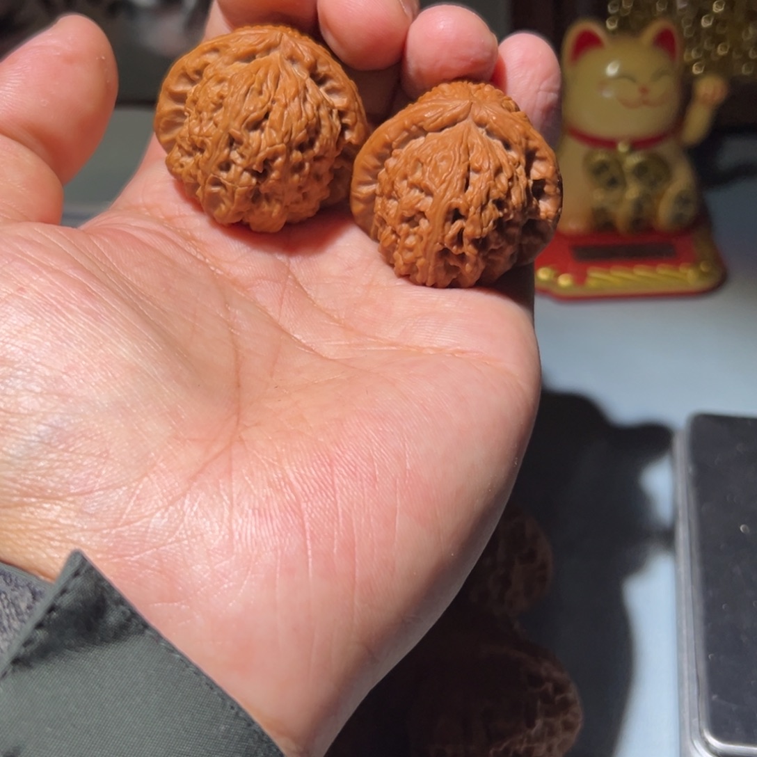 李***）瑞麟文玩核桃白狮子