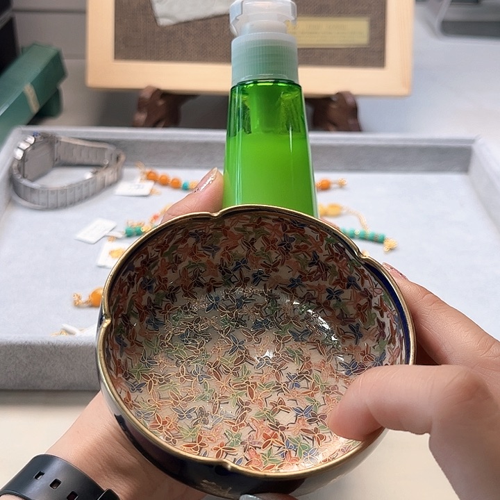 瓷片g g g h h jjj uii o