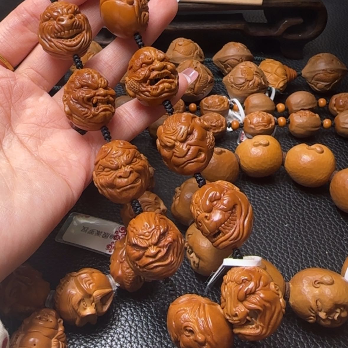 【闪购商品】橄榄核手串生肖恶僧