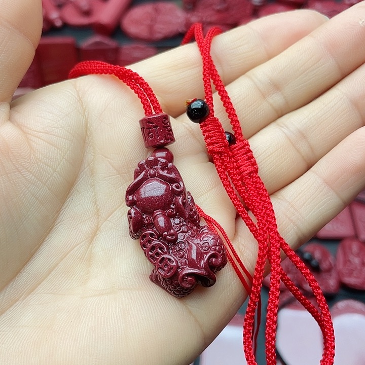 翡翠项链足银镶嵌