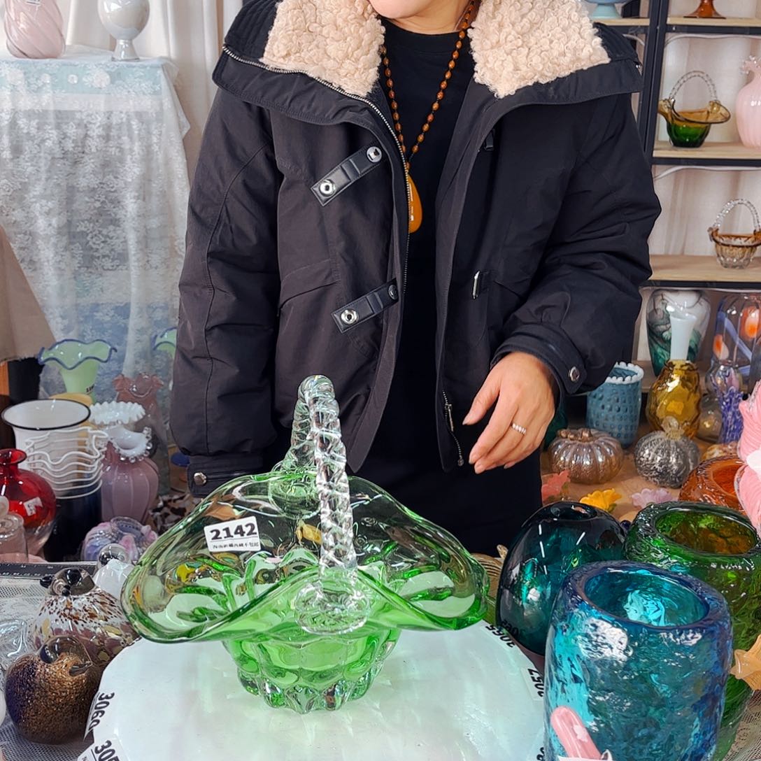 2142 家悦琉璃工艺品