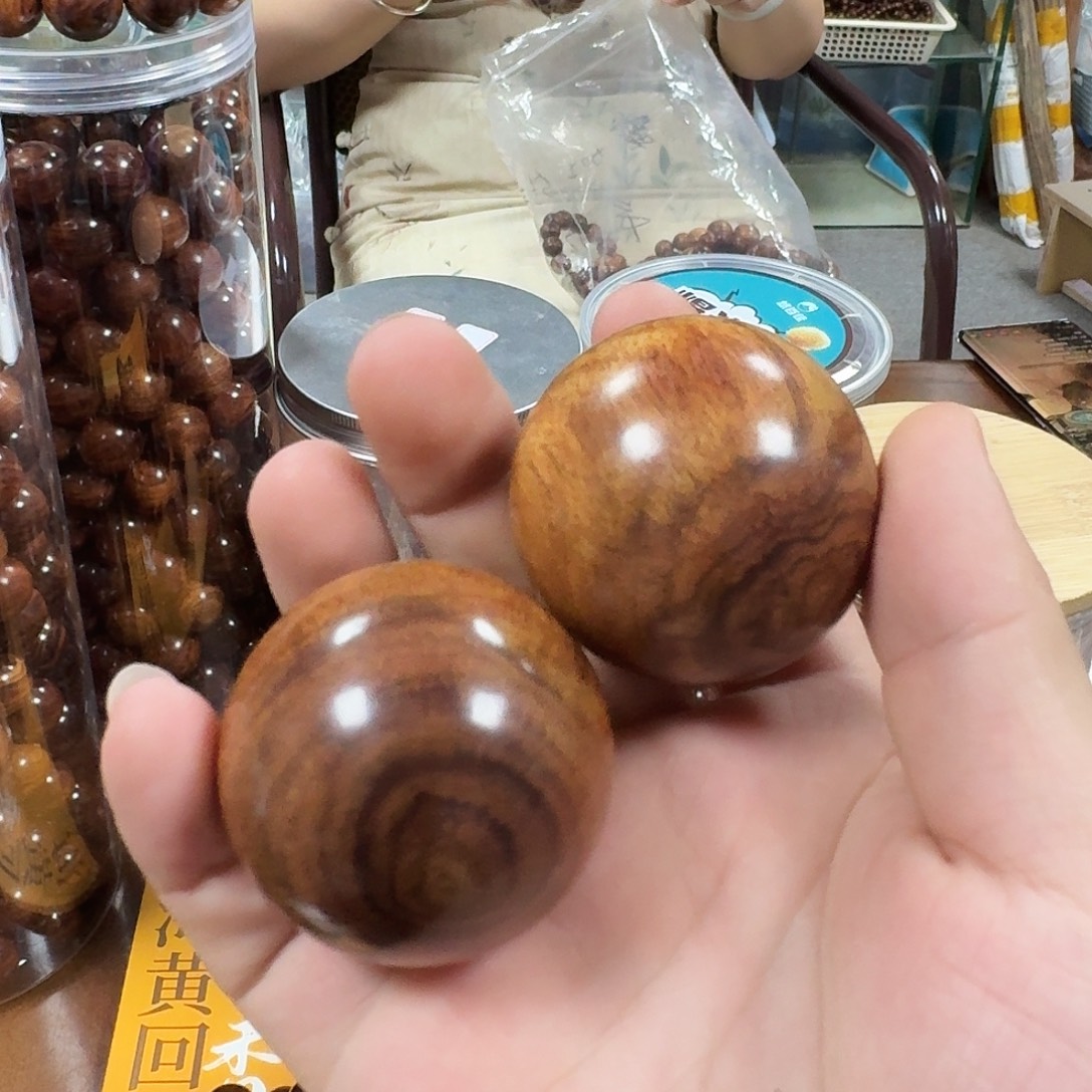 黄花梨/降香黄檀把件