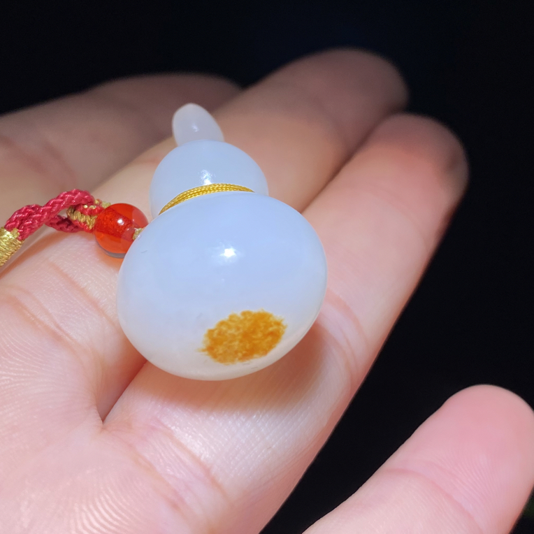 和田玉葫芦，白，细，油润