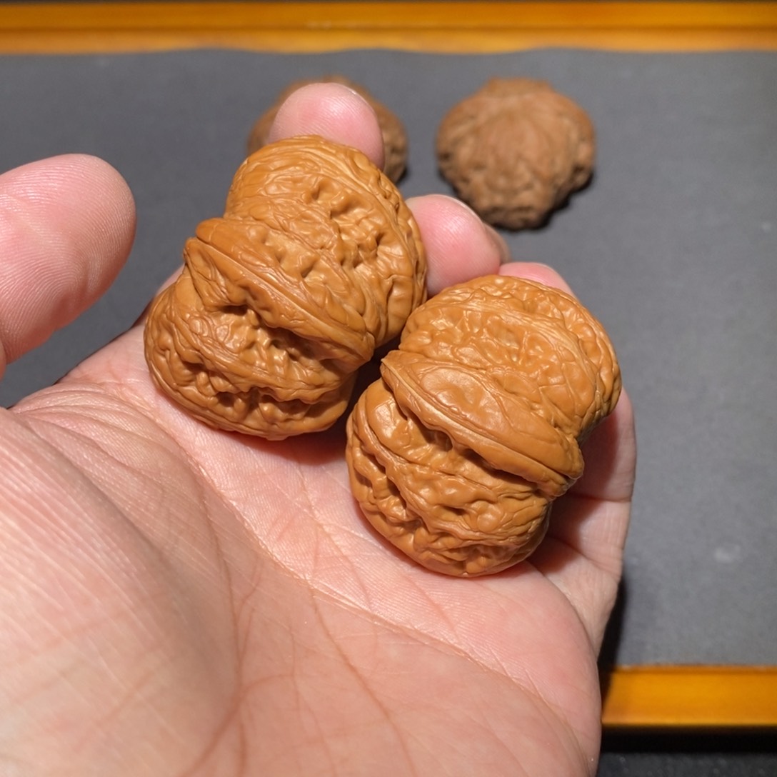 文玩核桃把件42全品元宝