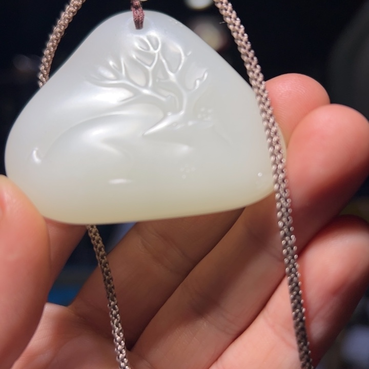 和田玉未镶嵌车挂