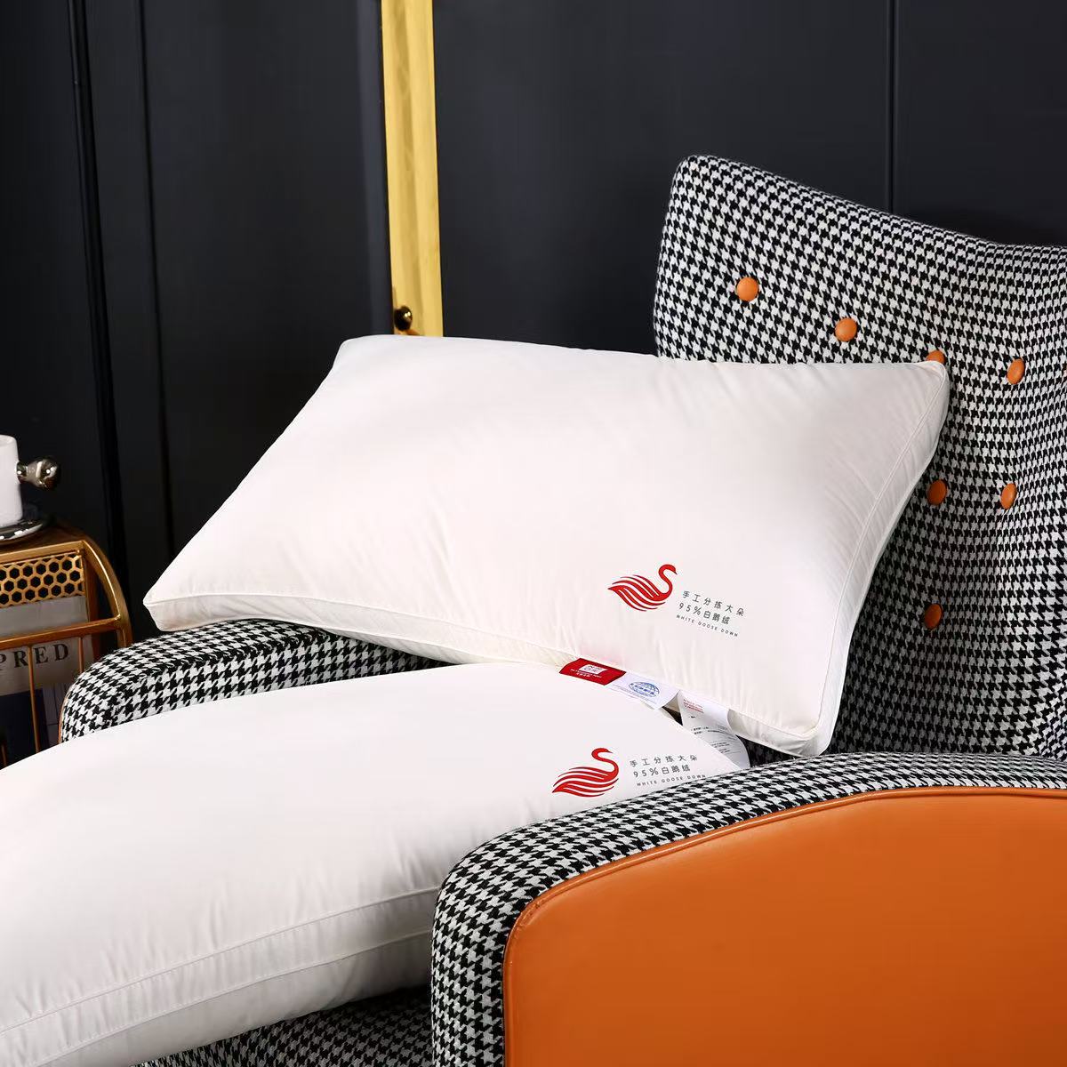 萝卜哥   || 【白鹅绒枕芯】超五星级酒店 特定品牌定制软枕芯