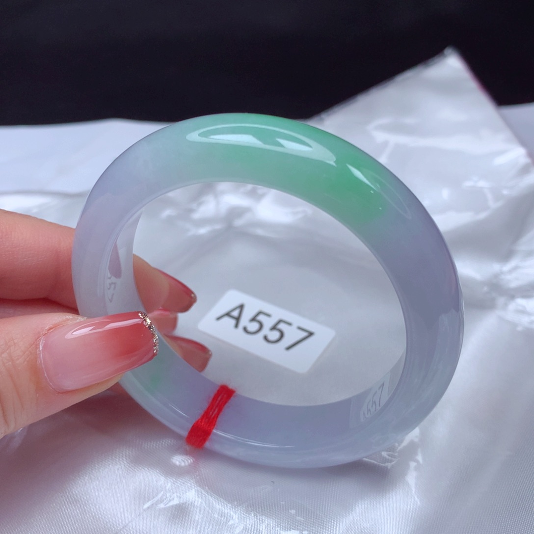 翡翠手镯未镶嵌手镯53