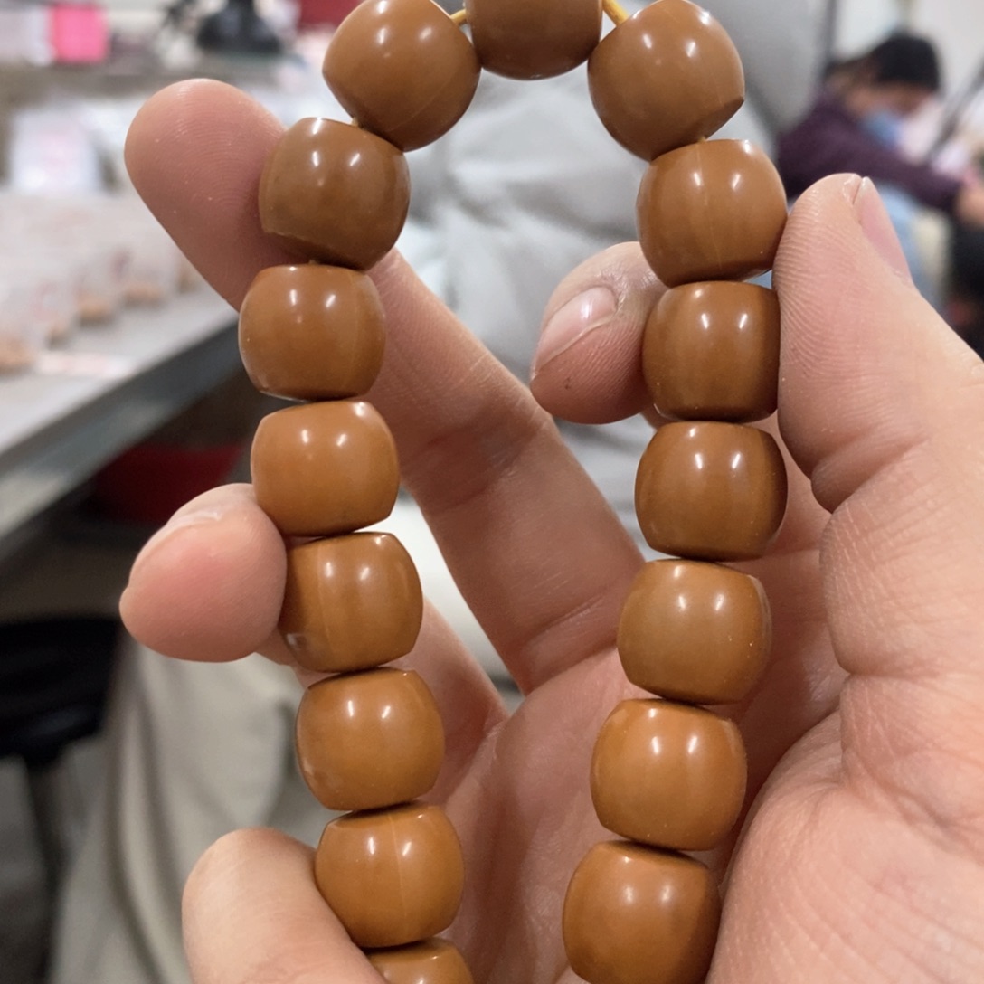 猴头核桃吊坠上***。直切