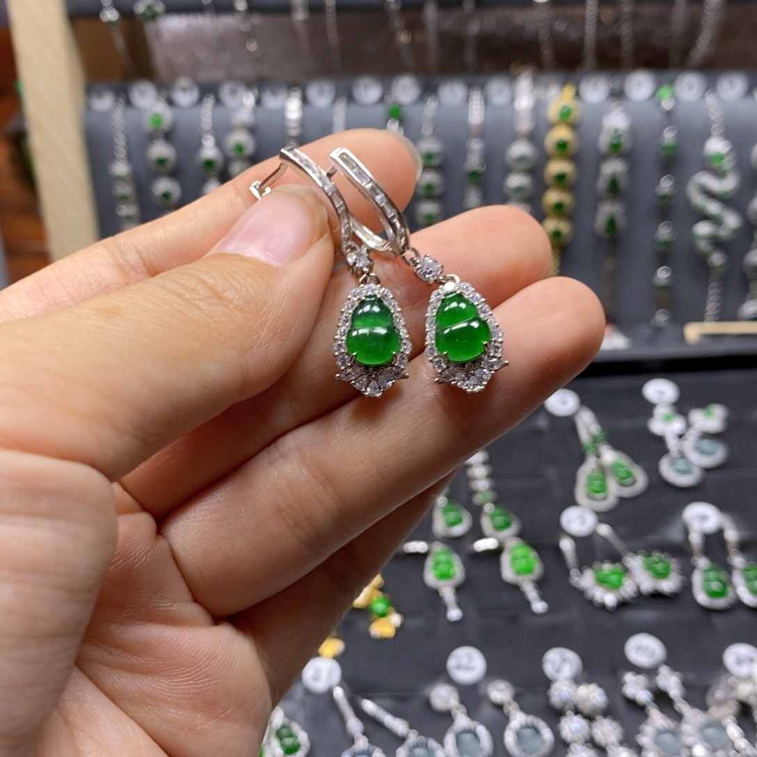 翡翠颈饰银S925镶嵌葫芦9×7