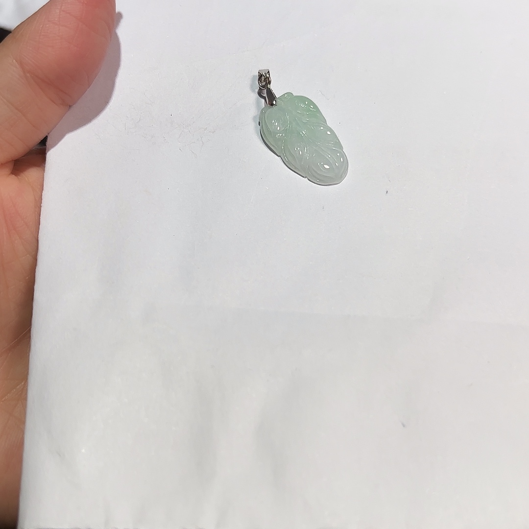 翡翠未镶嵌颈饰A货翡翠未镶嵌颈饰